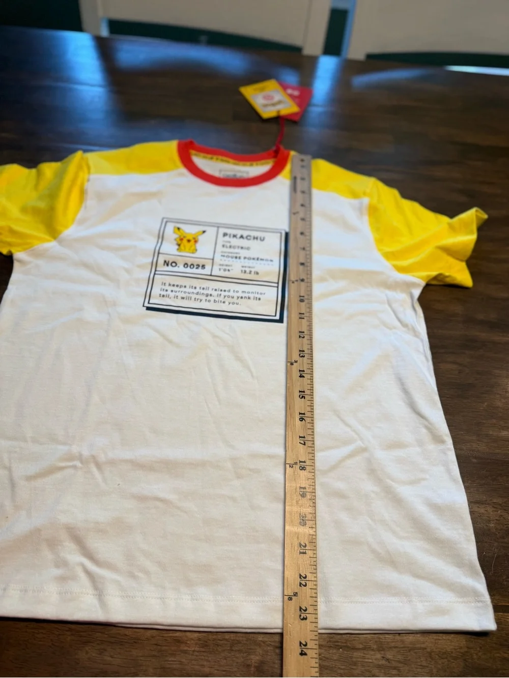 Pokemon X Target Youth Pikachu Graphic Short Sleeve Crewneck T Shirt SZ XL New